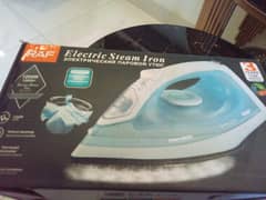 Steam iron like new