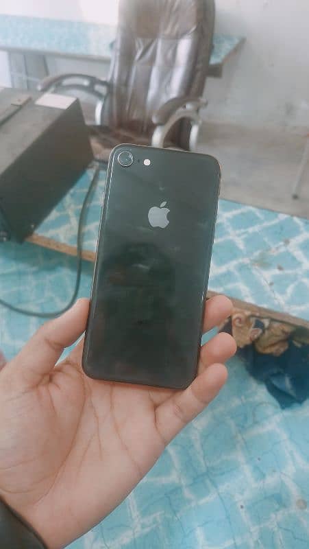 I phone 8 64Gb non pta 1