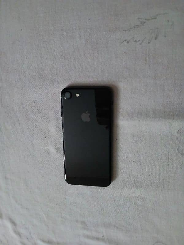 APPLE IPHONE 7 PERFECT CONDITION NO SCAM GENUINE SALER 6