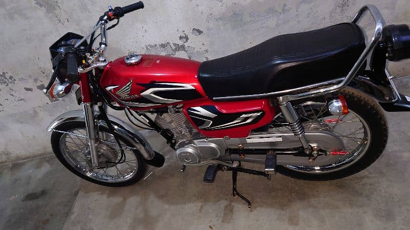 honda 125 2022 6