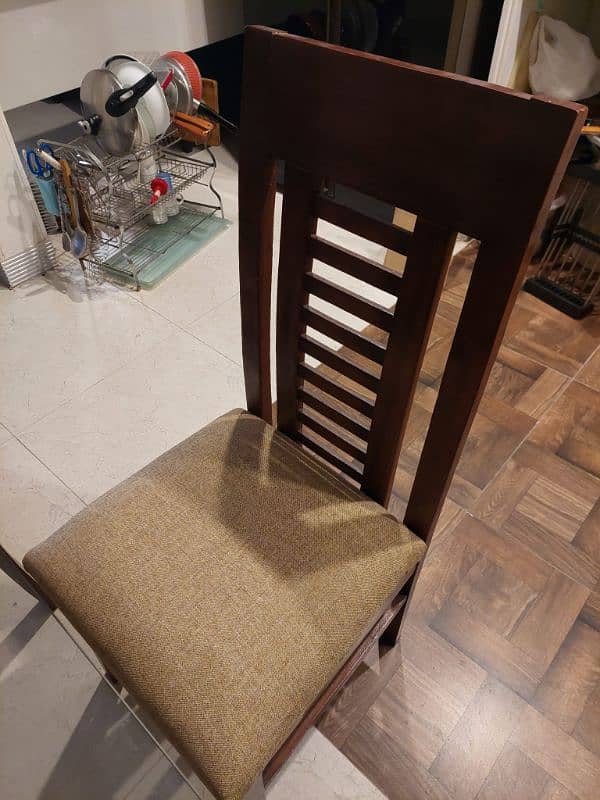 Sale of dining table with 6 chairs and one centre and 2 side tables 17