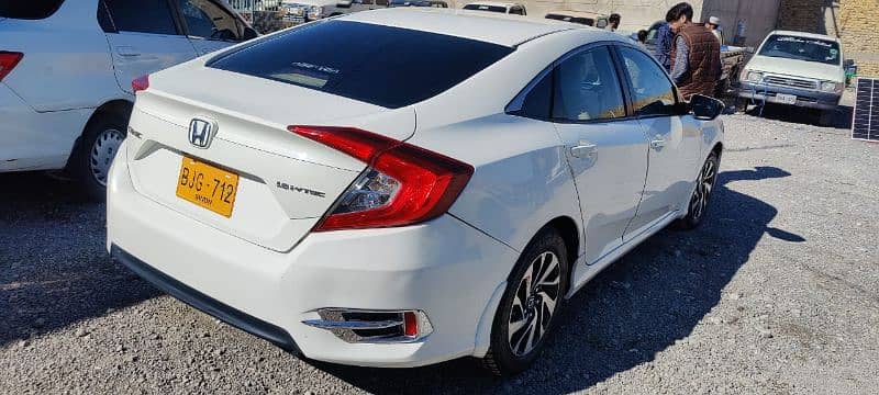 Honda Civic VTi 2017 4