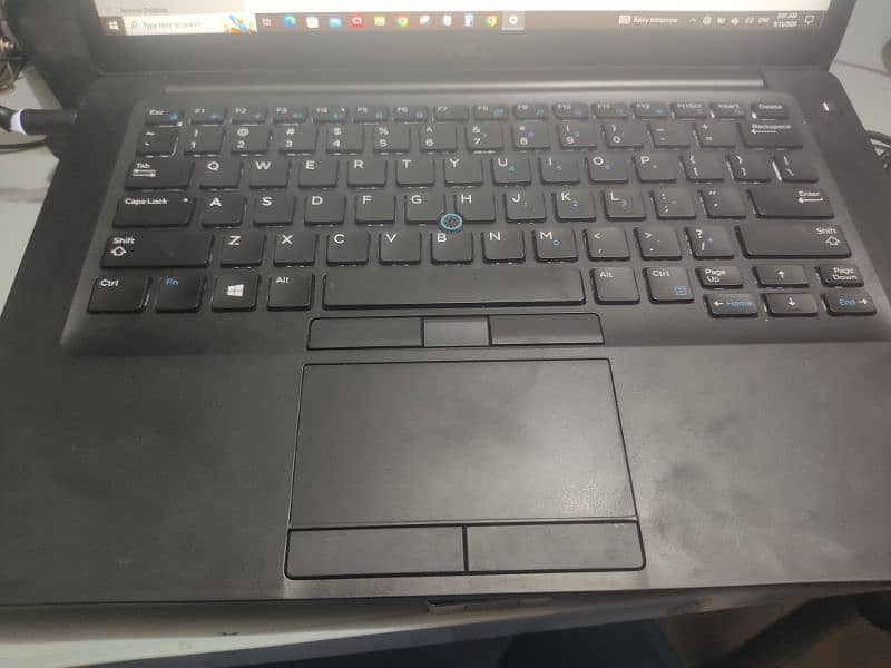 Core I-7 DELL laptop 7480 0