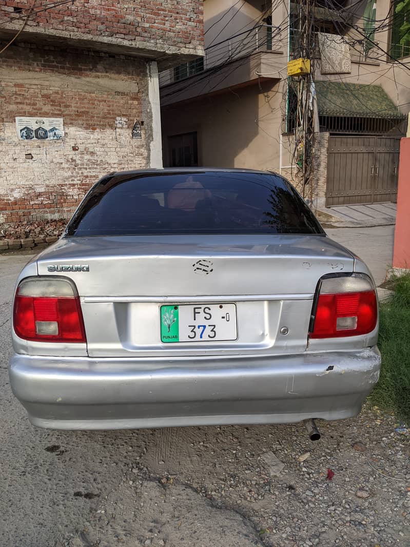 Suzuki Baleno 2002 9