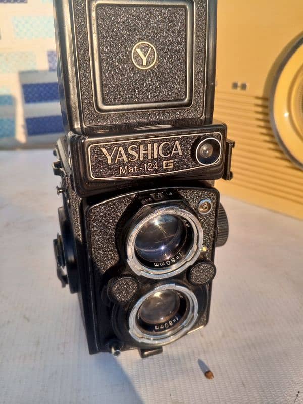 Yashic a mat 124 camera 0