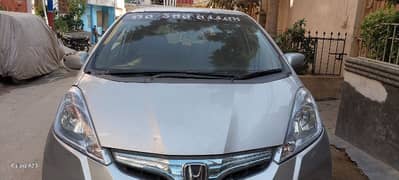 Honda Fit 2012 semi hybrid 1500cc