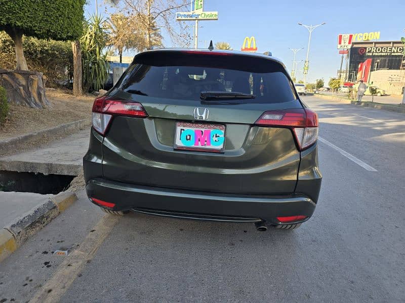 Honda Vezel 2016 3