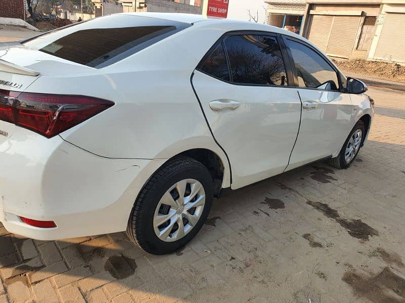 Toyota Corolla GLI 2014 manual 2