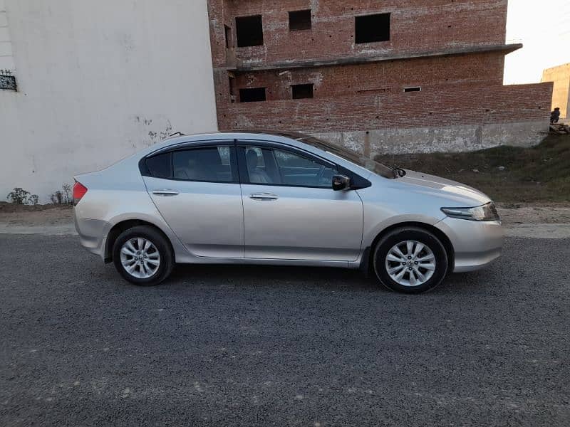 Honda City Aspire 1.5 2014 1