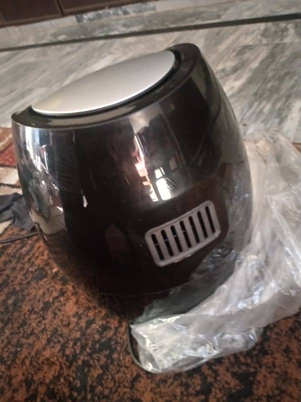 Geepas Airfryer Brand new 2