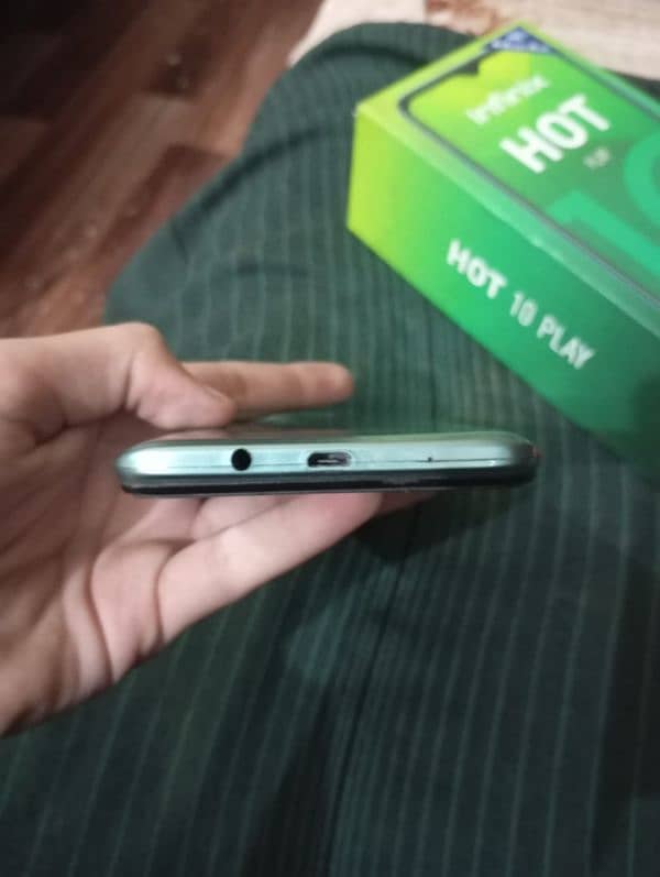 Infinix Hot 10 play for Sale With Box Condition 10/9 number03214744356 2