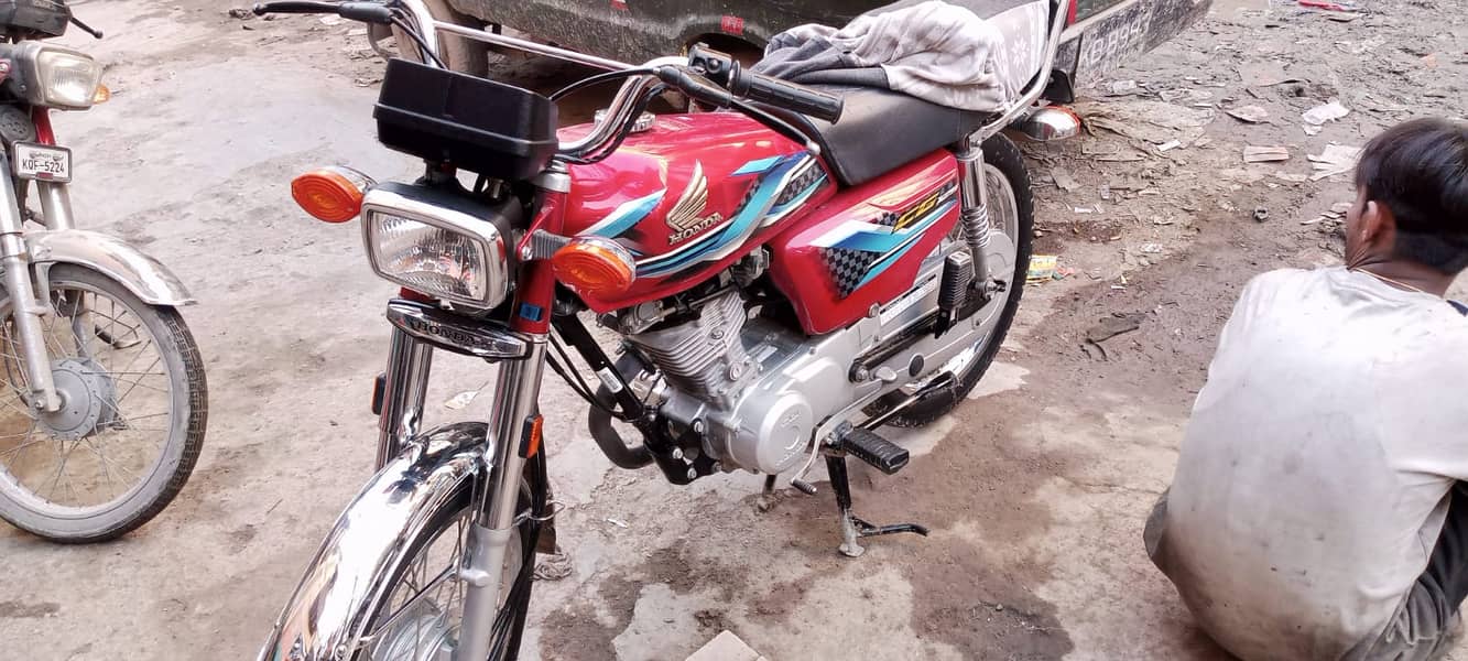 Honda CG 125 2024 1