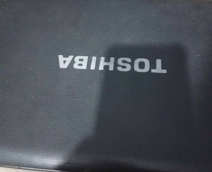 Toshiba core i3 3