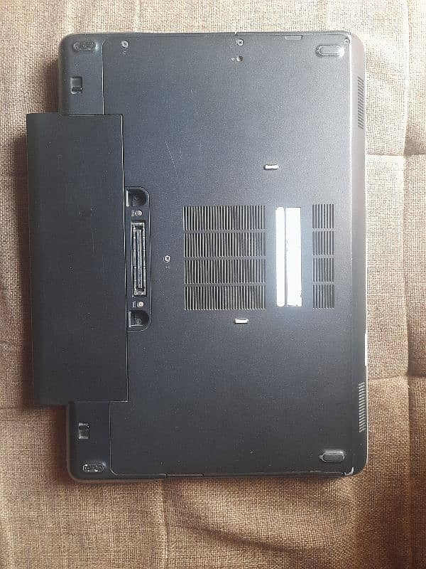 Dell Latitude E6440 1