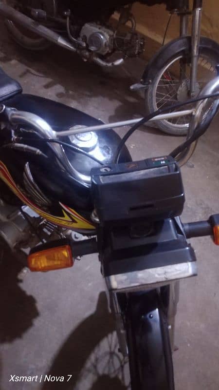 Honda bike karachi number clear bike ha koi kam nahi ha 2