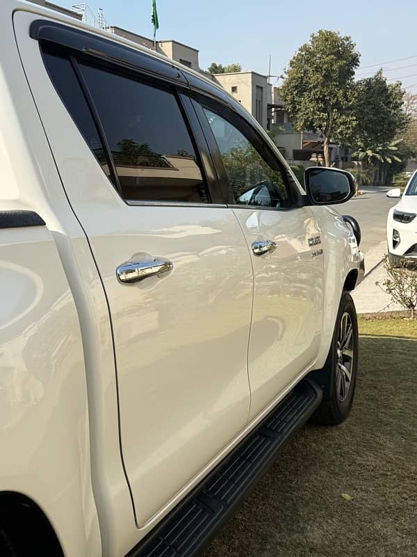 Toyota Hilux 2018 3