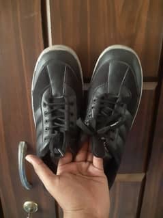 Sneakers for sell. Urgent.