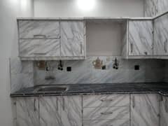 3 bed dd flat with lift cctv cameras in luxury appartment for urgent rent