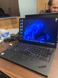 Lenovo X1 Carbon i5 8th gen 16/256 Touch screen