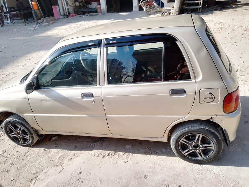 Daihatsu Cuore 2009 1