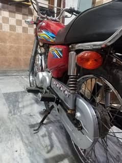 Honda 125 lahor nambar 18 model All oky