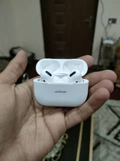 Brand new " JOYROOM airpods "