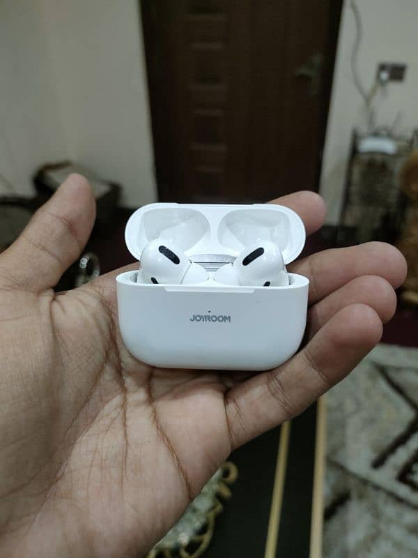 Brand new " JOYROOM airpods " 0