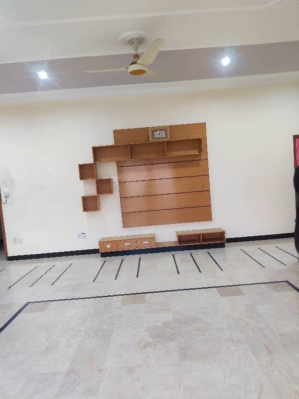 12 Marla Upper Portion Available For Rent G-15 Islamabad 11