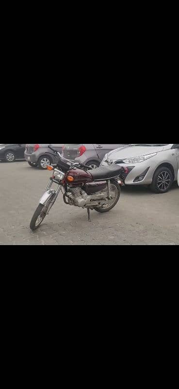 Honda CG 125 Special edition(Red and Silver) 0