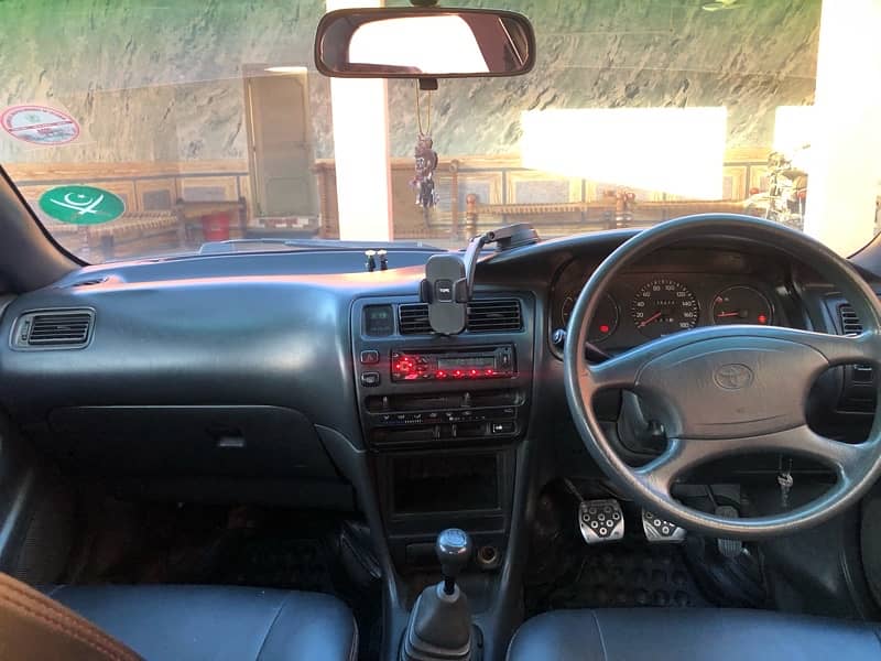 Toyota Corolla 2.0 D 2001 11