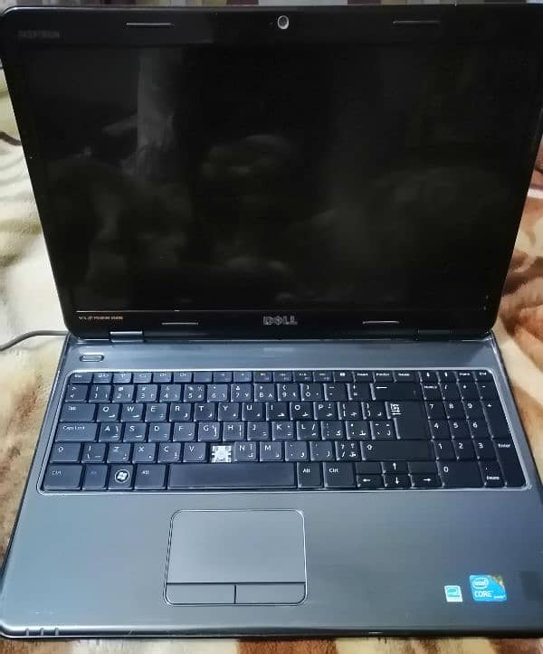 Core i3 Ram 4 Gb  150 Gb SSD and 1.5 Gb Graphic card Num Pad keyboard 6