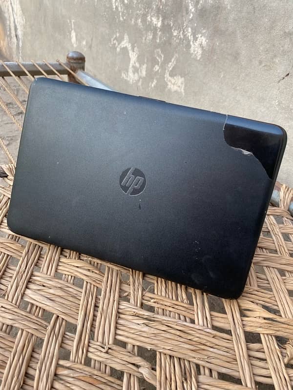 Dell laptop I3 6th Gen 7