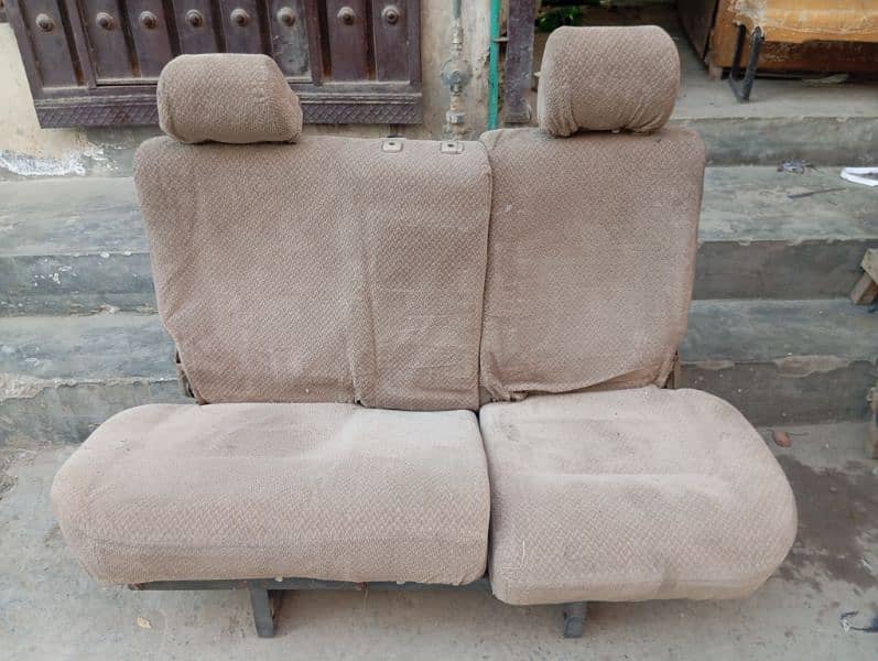 two used bolan sofa seats for sale 0