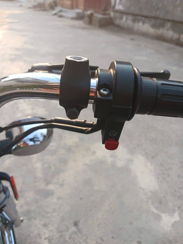 Honda CG 125 self start Black 5