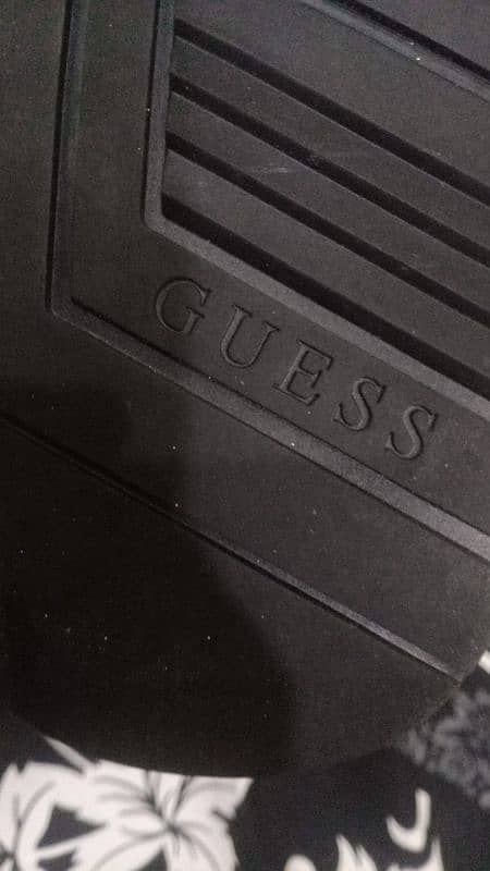 guess shoes 3