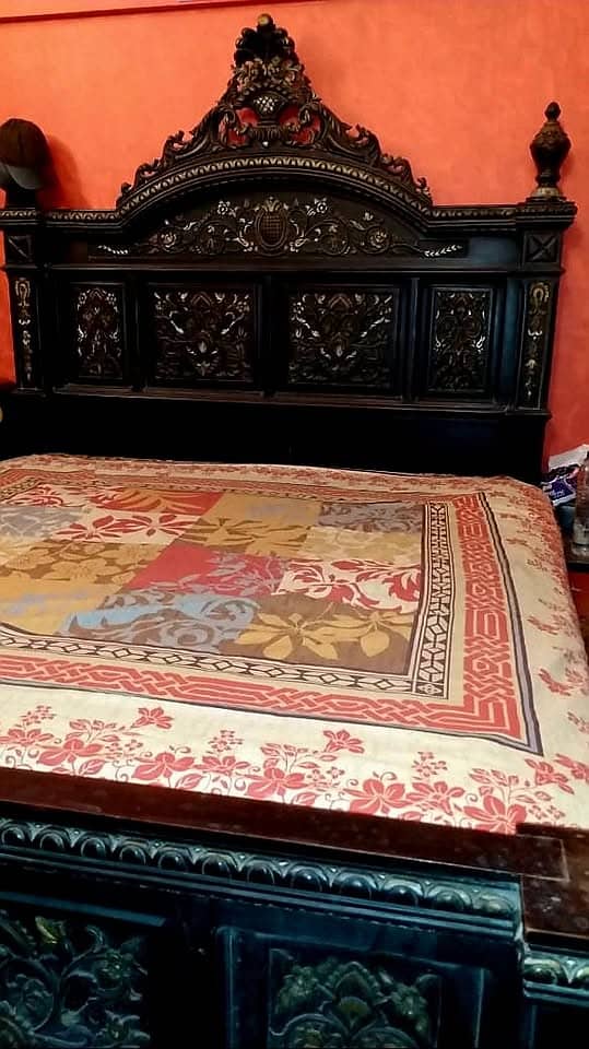 Chinioti Sheesham Bedroom Set 1