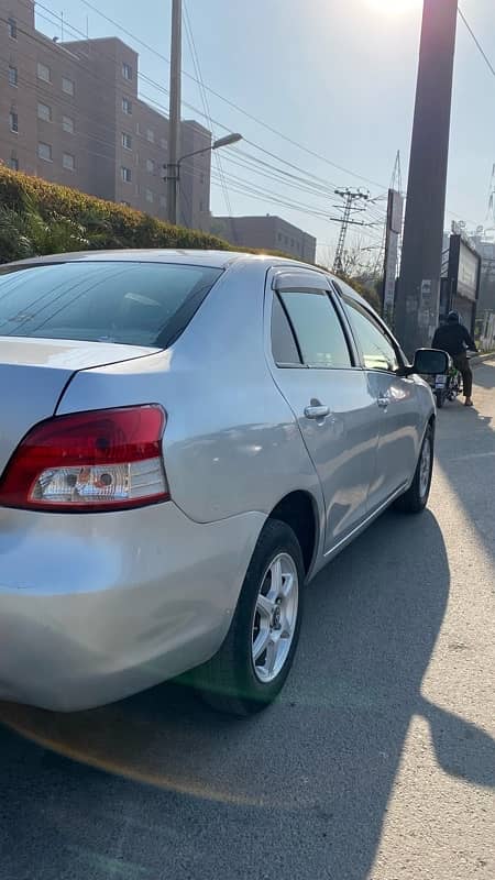 Toyota Belta 2009 6