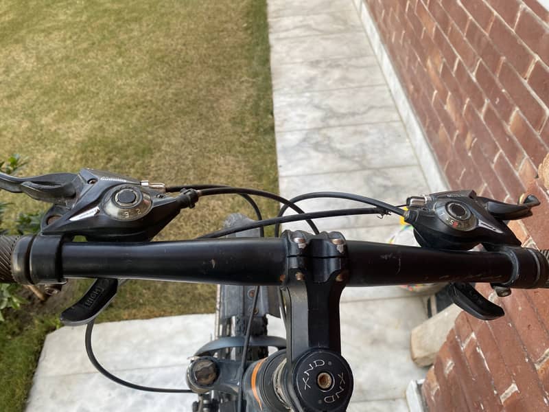 im selling my cycle i used it 1 year and its a little bit damage 0