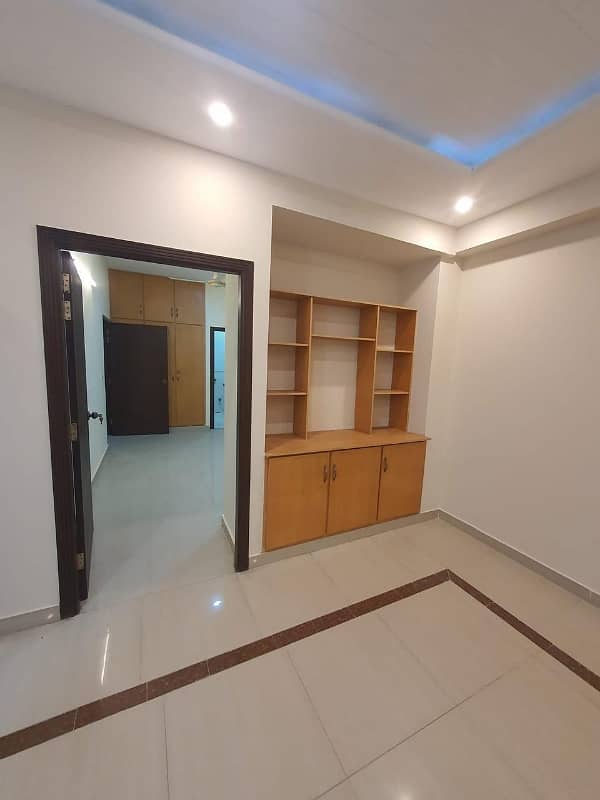 3 Bedroom Apartment Available For Rent In G11 2