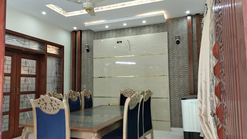 5 Beds 10 Marla Prime Location House for Sale in Overseas A Block Paragon City Barki road Lahore. 15