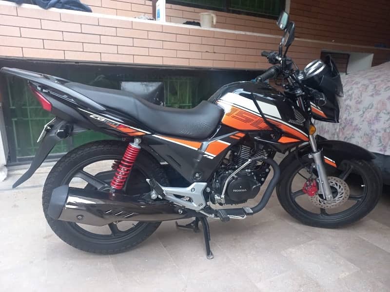 Honda CB150F 2