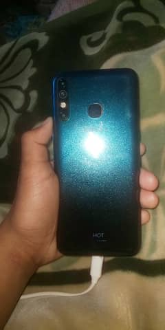 Infinix Hot8