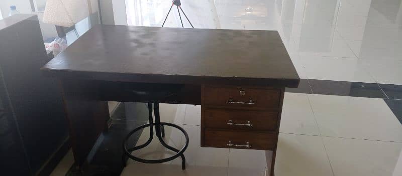 office single sofa and office table for sale 4