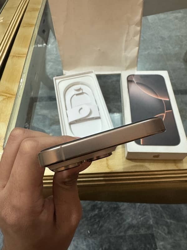 iphone 16 pro 256gb desert factory unlocked 4