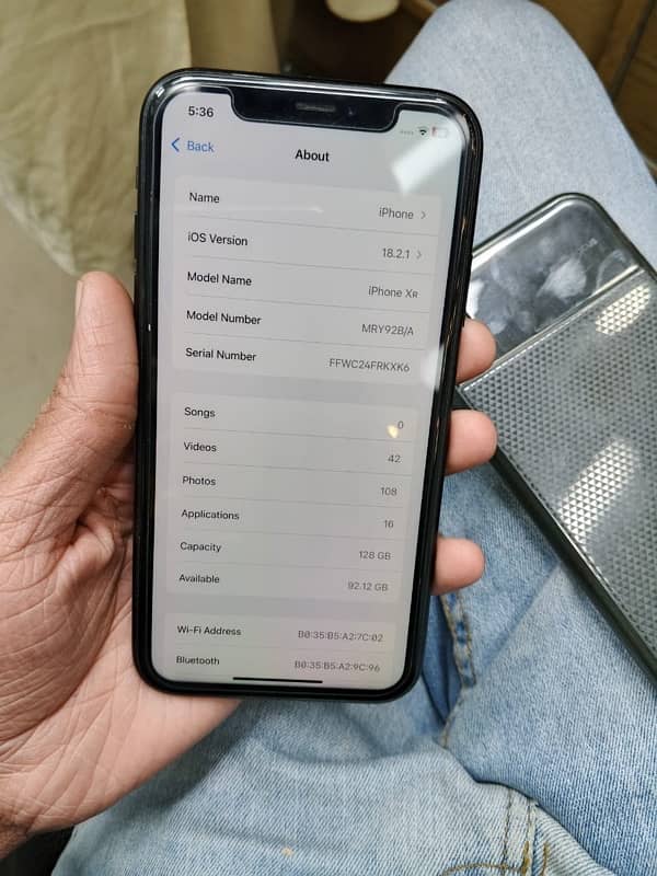 iPhone XR 128 Gb Factory Unlock 5