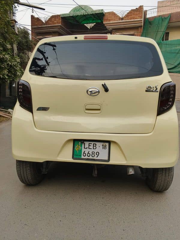 Daihatsu Mira 2014 1