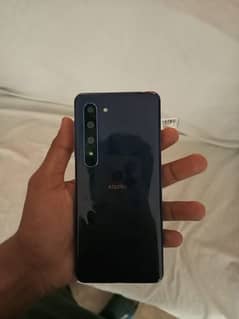 Aquos r5 for sale (exchange possible)