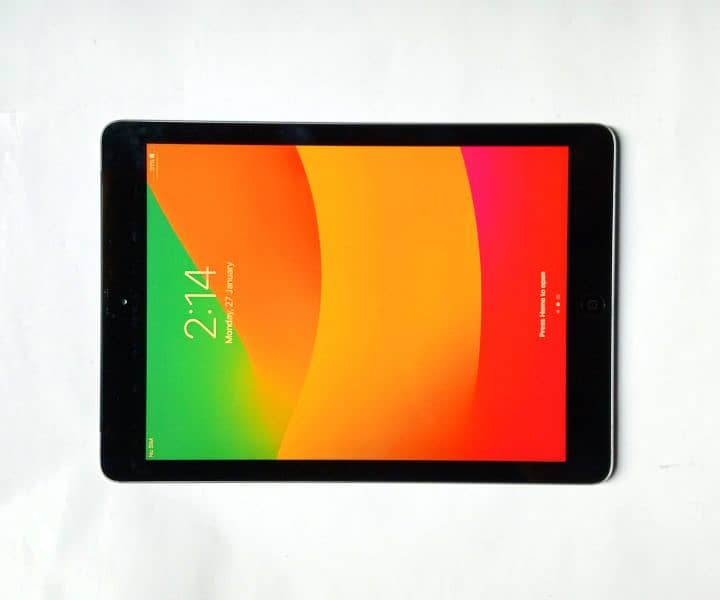 APPLE IPAD 9.7 INCHES BIG DISPLAY 0