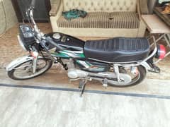 I sell my new Honda CG 125 brand new just 148 km used