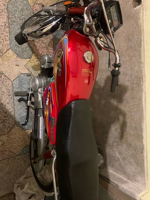 dhoom 70 cc for sale red colour 1